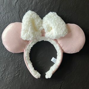 Disney Sherpa Ears